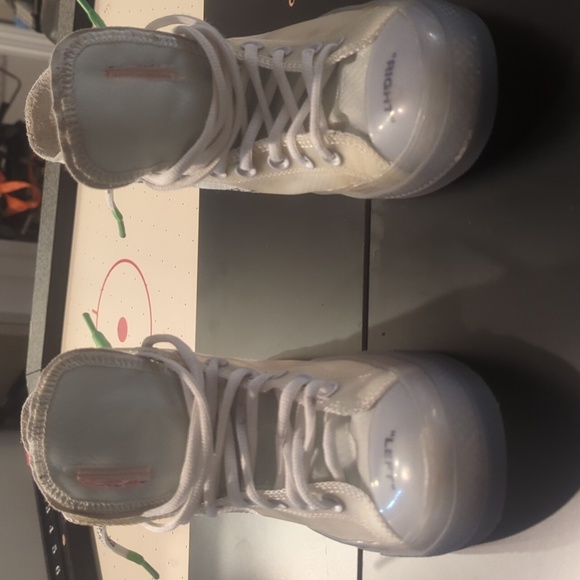 Off white (The Ten) * Chuck Taylor vulcanized Mildly Used 5-6 times - Picture 2 of 9